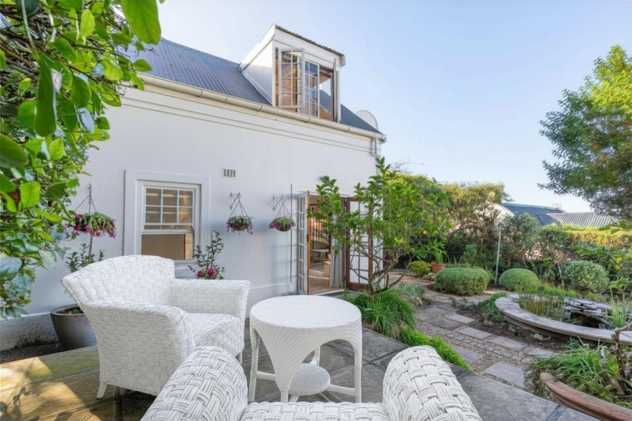 4 Bedroom Property for Sale in Kalk Bay Western Cape